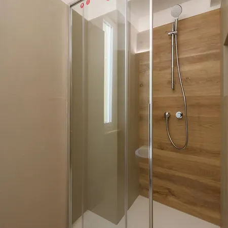 Apartment Anguillara Full Design By Mmega Florence